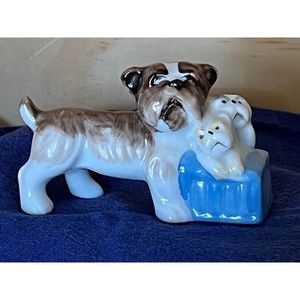 Occupied Japan Collectable Dog with Puppies figurine 1945 - 1952 WWII